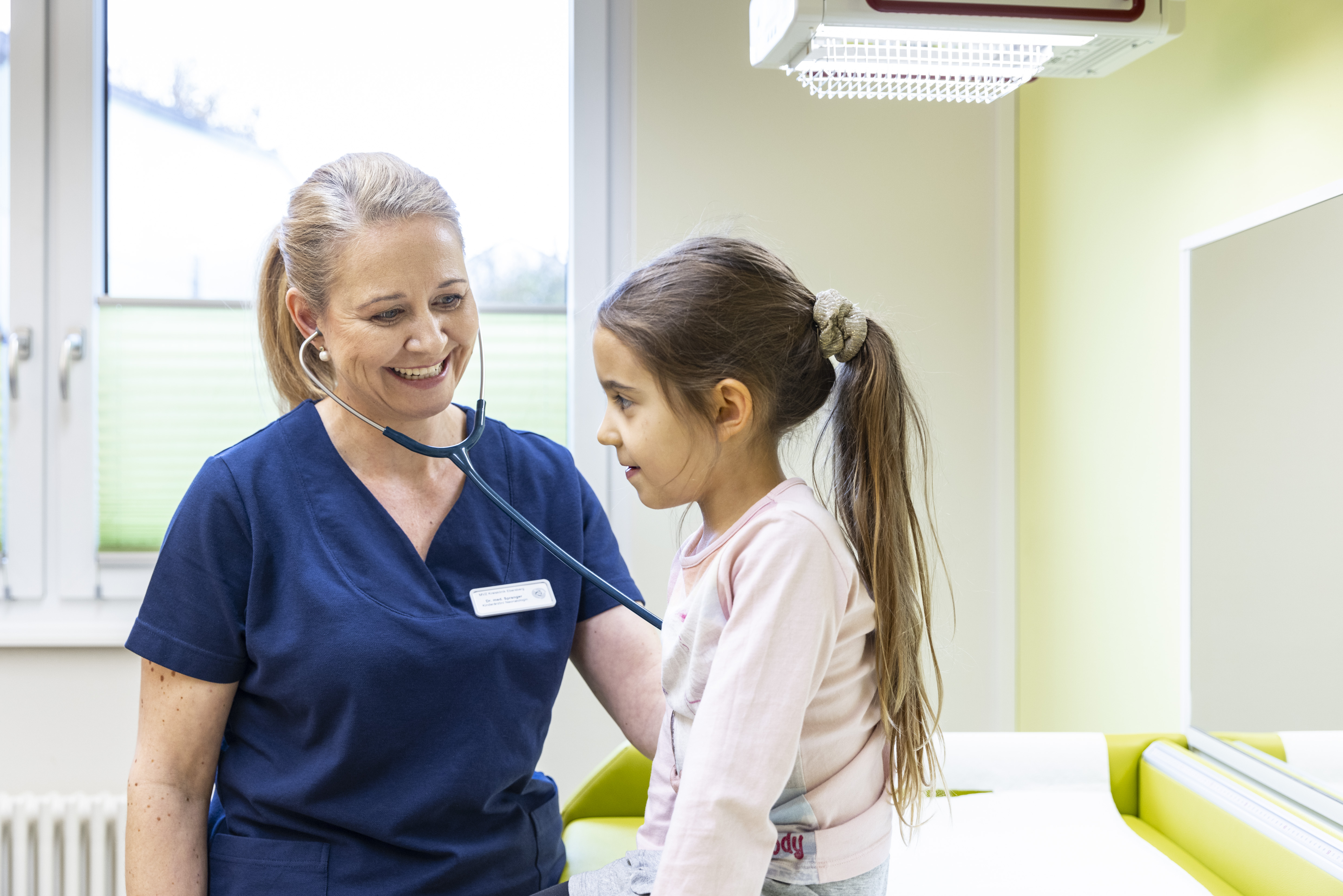 Kinderheilkunde & Jugendmedizin Kinderheilkunde & Jugendmedizin